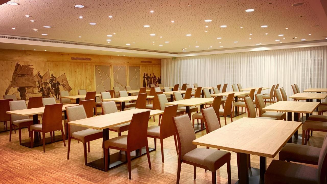 Hotel Goldener Hirsch Kaufbeuren Kültér fotó