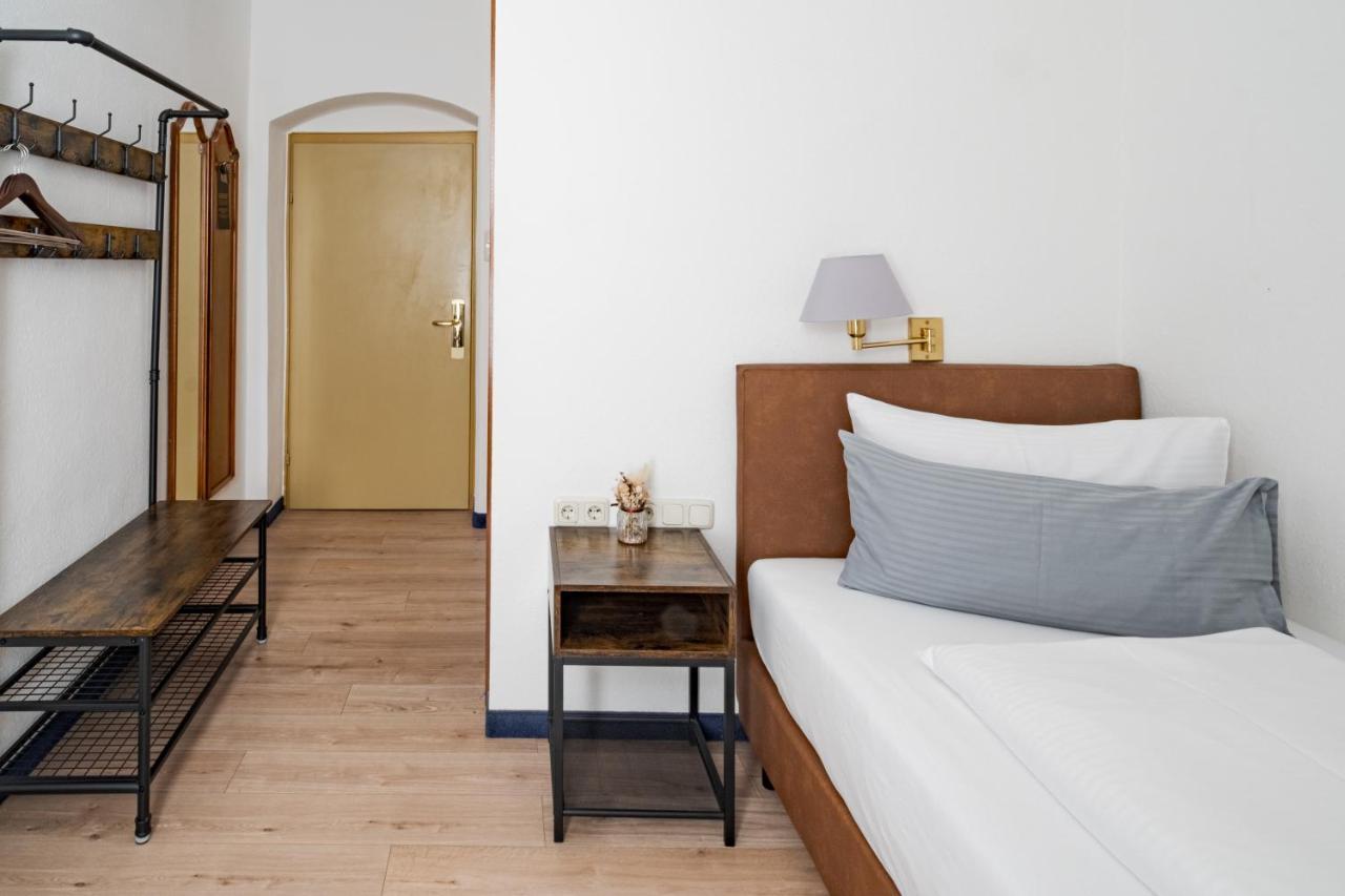 Hotel Goldener Hirsch Kaufbeuren Kültér fotó