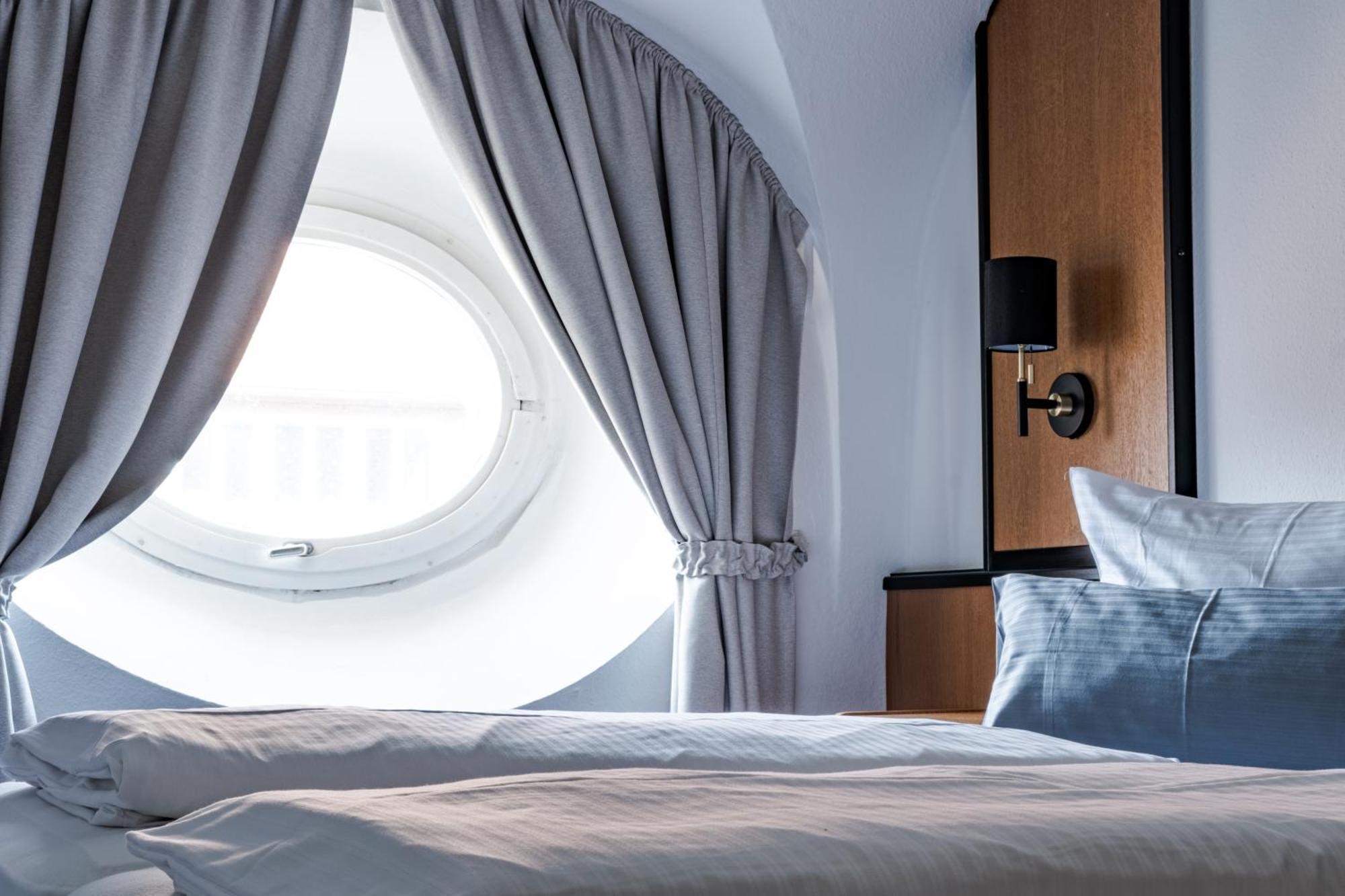 Hotel Goldener Hirsch Kaufbeuren Kültér fotó