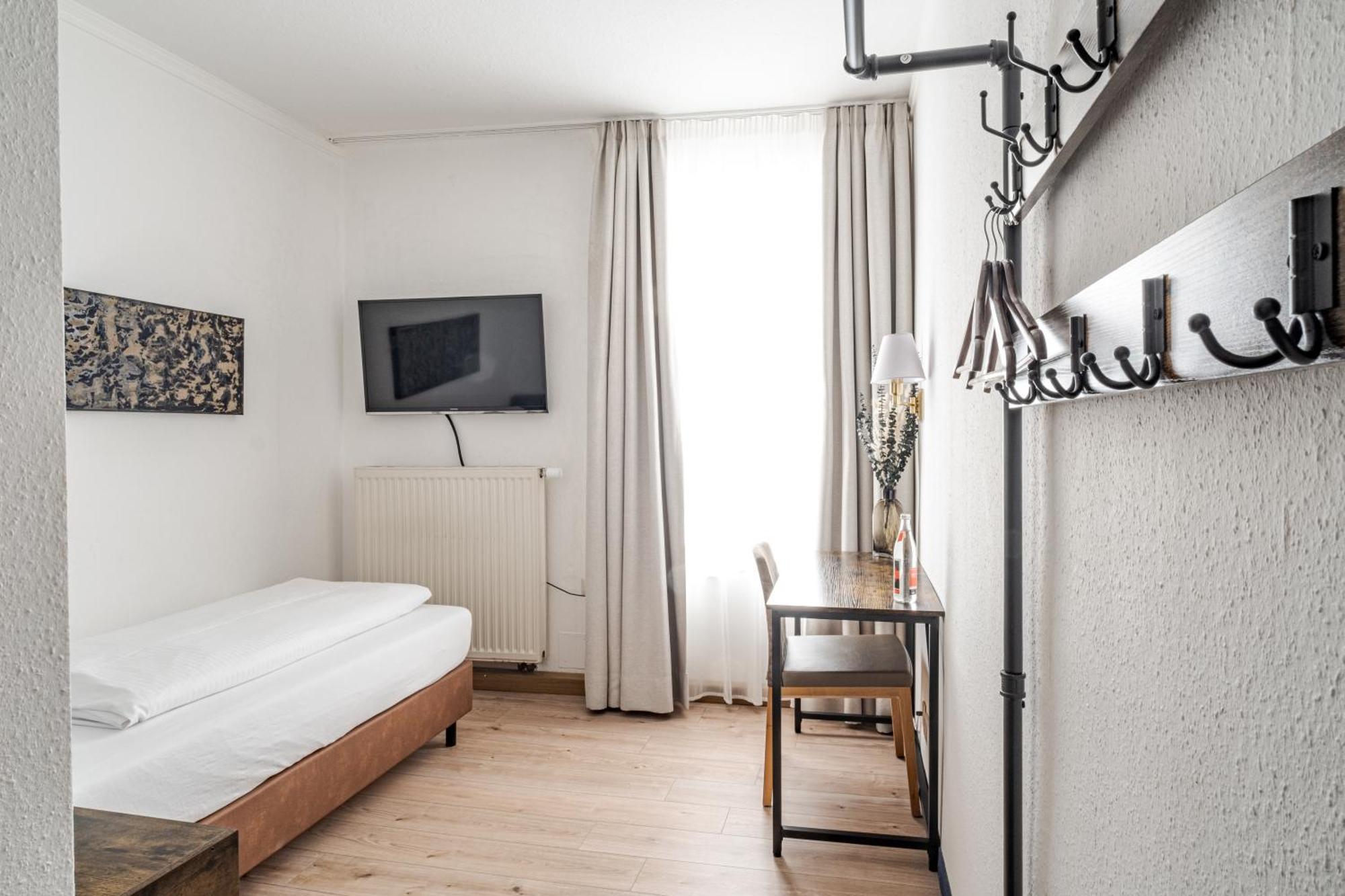 Hotel Goldener Hirsch Kaufbeuren Kültér fotó