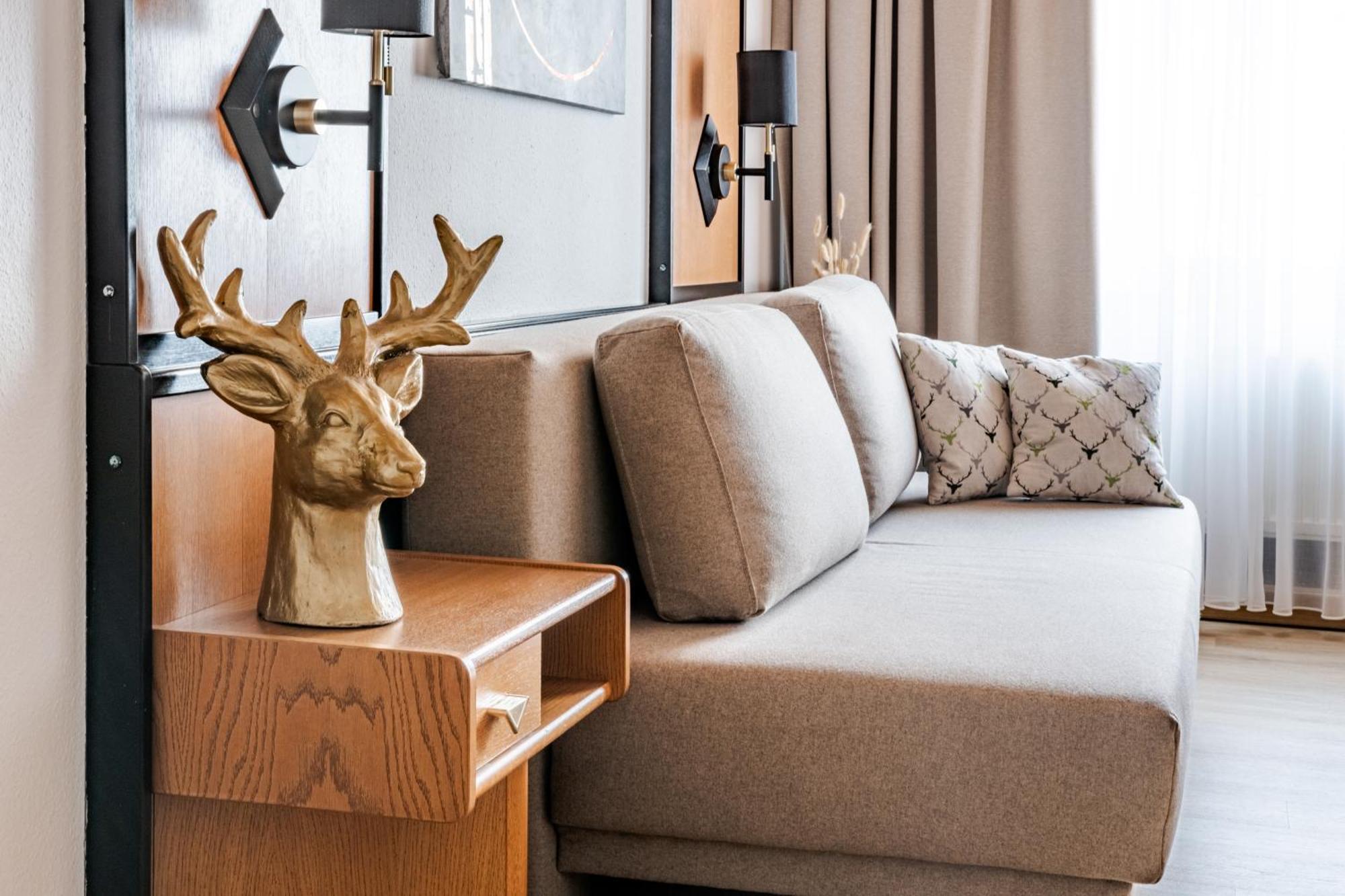Hotel Goldener Hirsch Kaufbeuren Kültér fotó